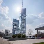 Subtelna Elegancja Olszynki Park By Bookinghost * Rzeszów