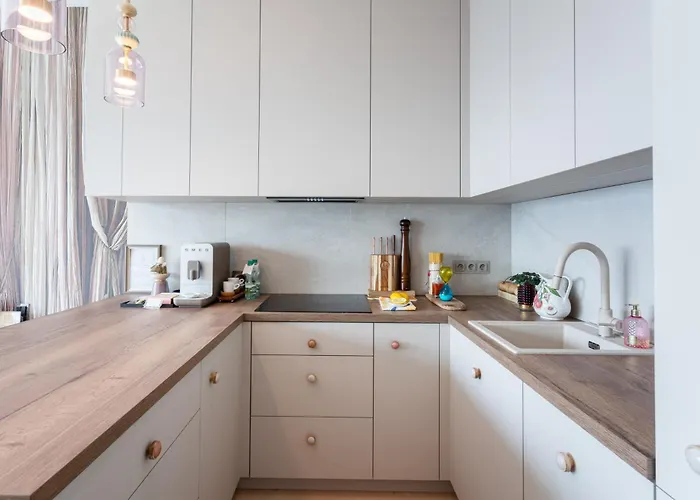 Subtelna Elegancja Olszynki Park By Bookinghost * Жешув