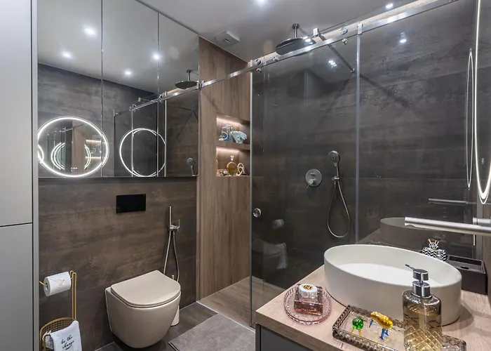 Subtelna Elegancja Olszynki Park By Bookinghost Жешув