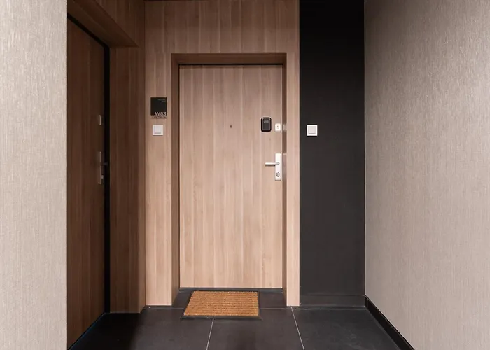 Subtelna Elegancja Olszynki Park By Bookinghost Жешув